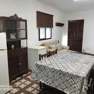 Cortijo Ferre, A Pies Del Castillo La Atalaya De Сasa de vacaciones